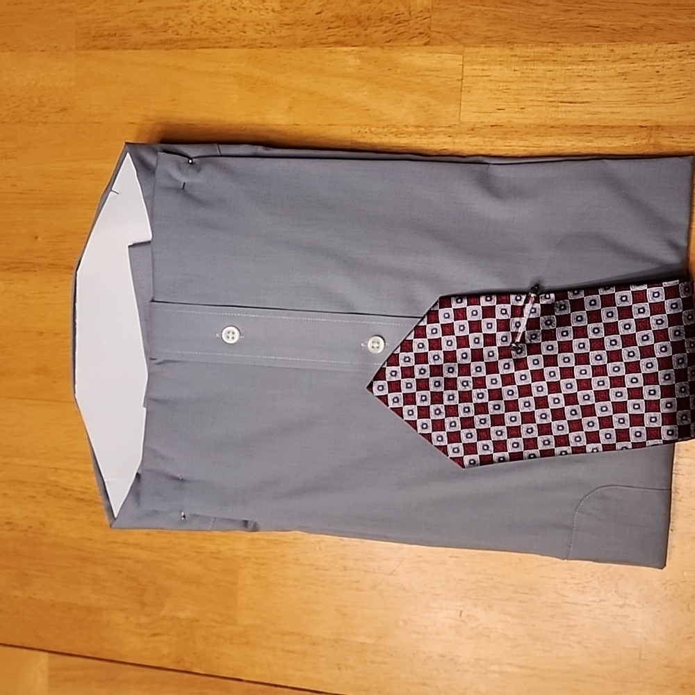 Shirt - Picture 2 of 2